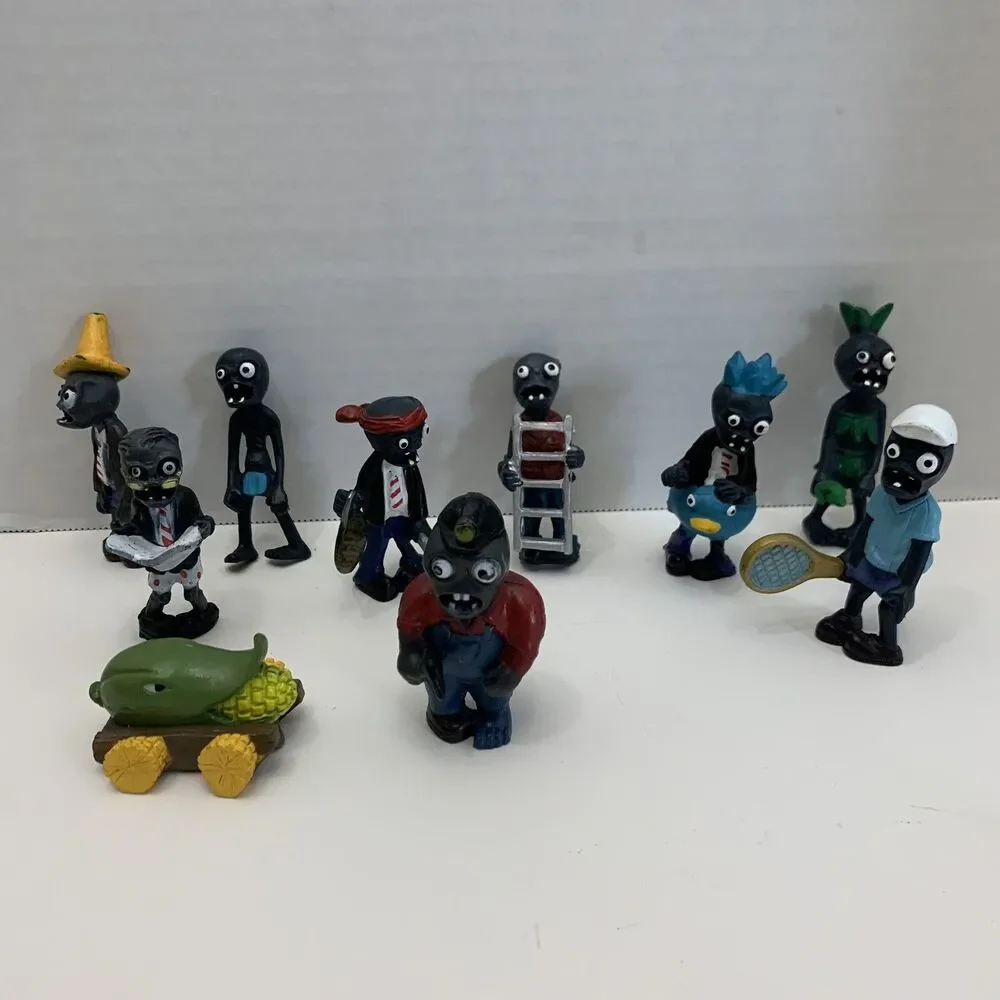 Lot Of 10 Flower Vs Zombies PVC Figurine Cake Toppers
